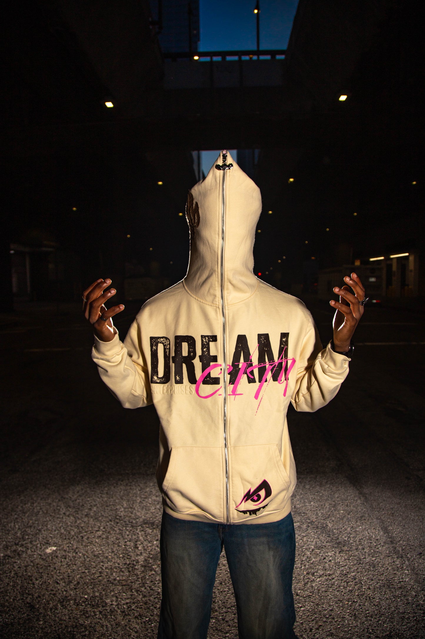 'C.R.E.A.M' Full-Zip Hoodie